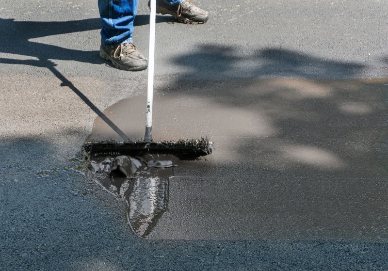 Asphalt Sealcoating in Tampa, FL